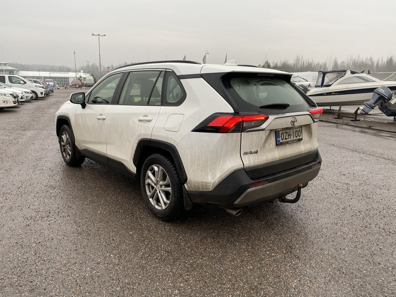 Toyota RAV4 vaihtoauto
