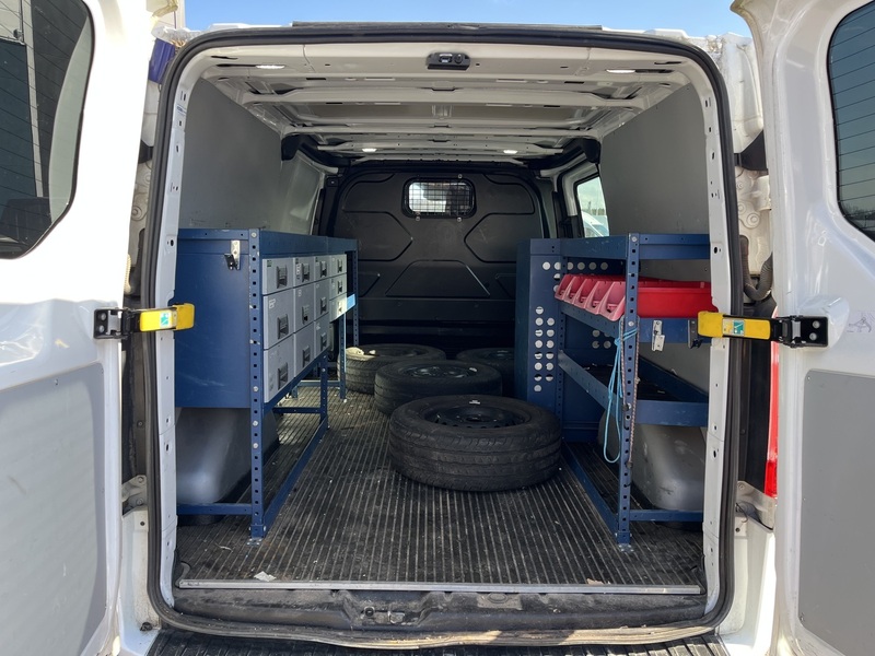 Ford Transit Custom vaihtoauto