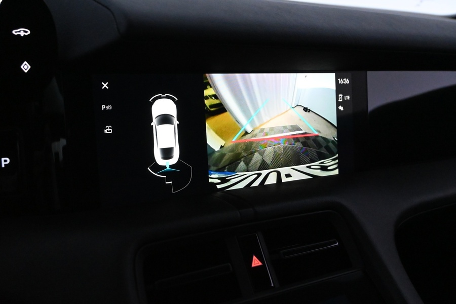 Porsche Taycan vaihtoauto