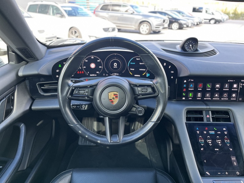 Porsche Taycan vaihtoauto