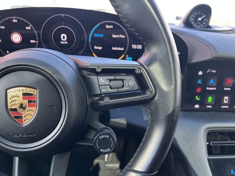 Porsche Taycan vaihtoauto