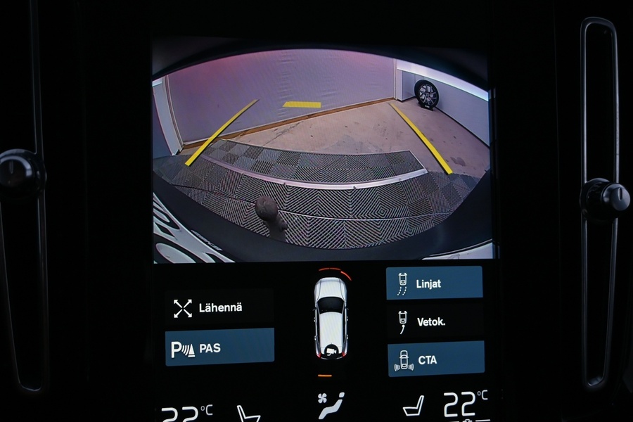 Volvo XC40 vaihtoauto