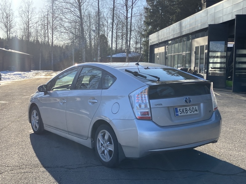Toyota Prius vaihtoauto