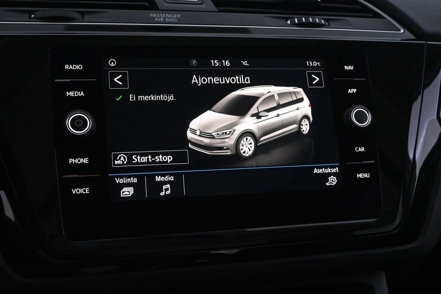 Volkswagen Touran vaihtoauto