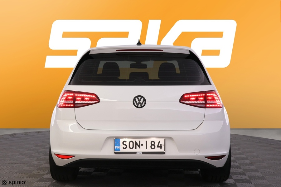 Volkswagen Golf vaihtoauto