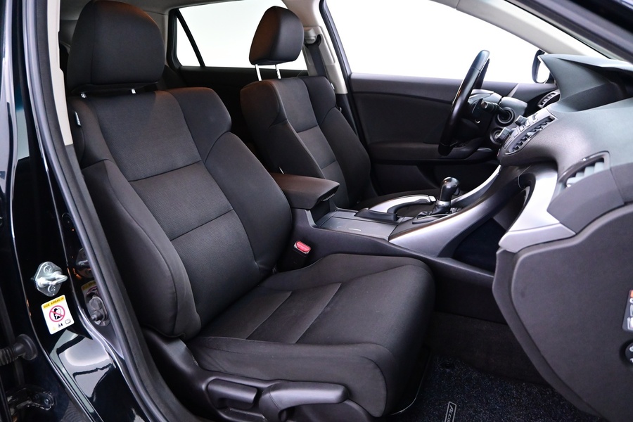 Honda Accord vaihtoauto