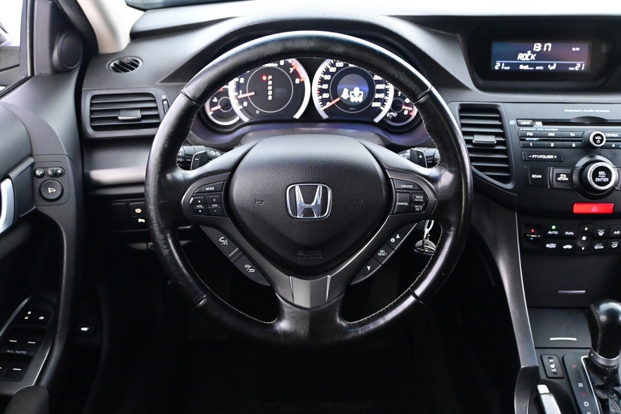 Honda Accord vaihtoauto