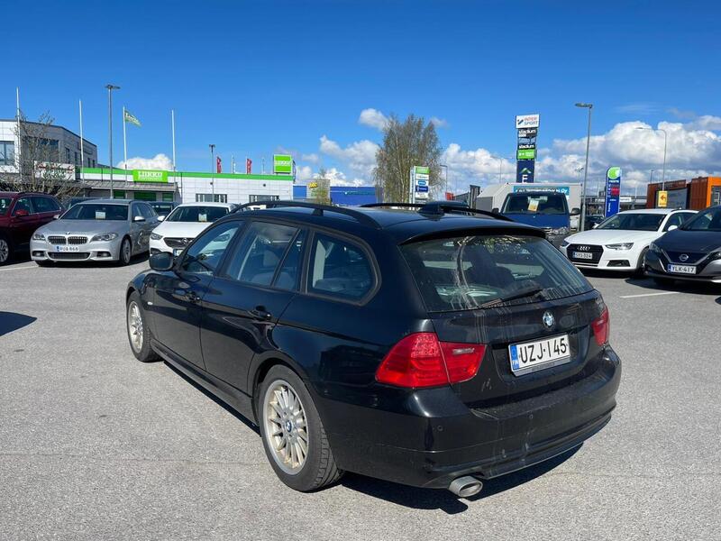 BMW 320 vaihtoauto