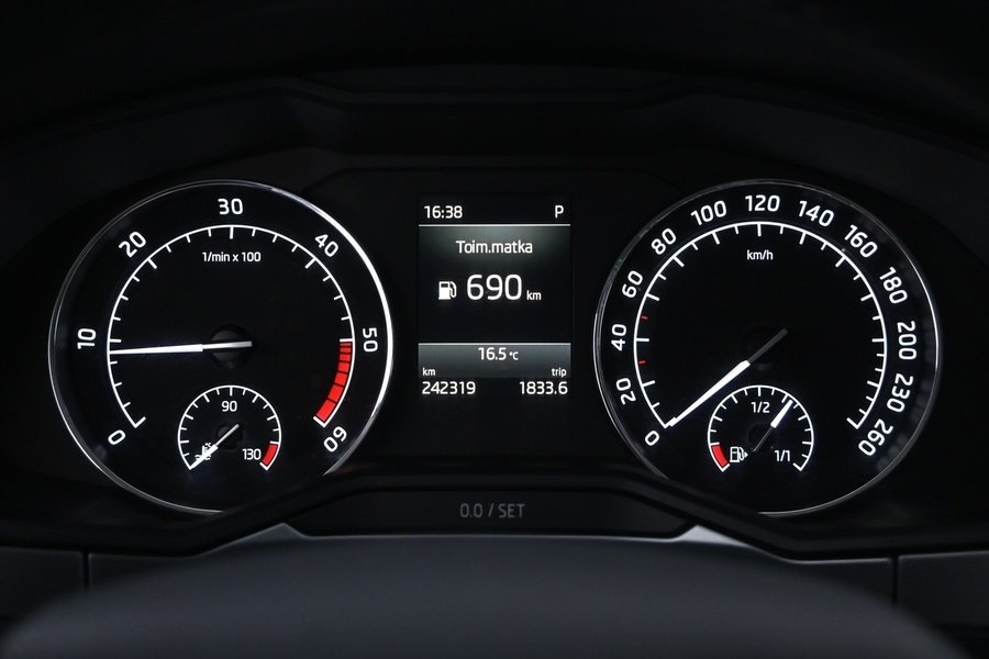 Skoda Superb vaihtoauto