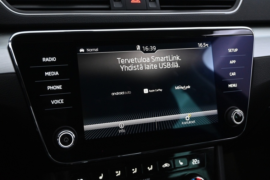 Skoda Superb vaihtoauto