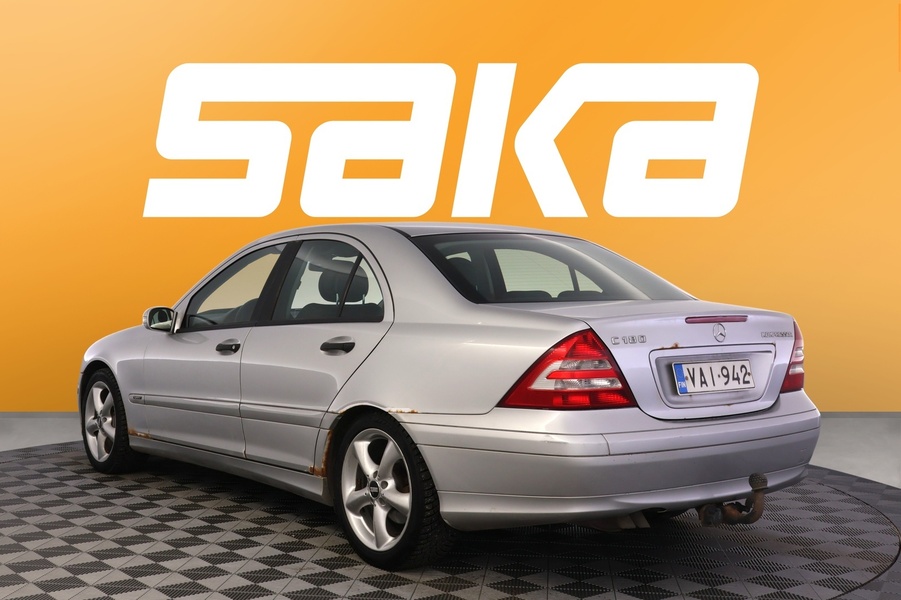 Mercedes-Benz C vaihtoauto