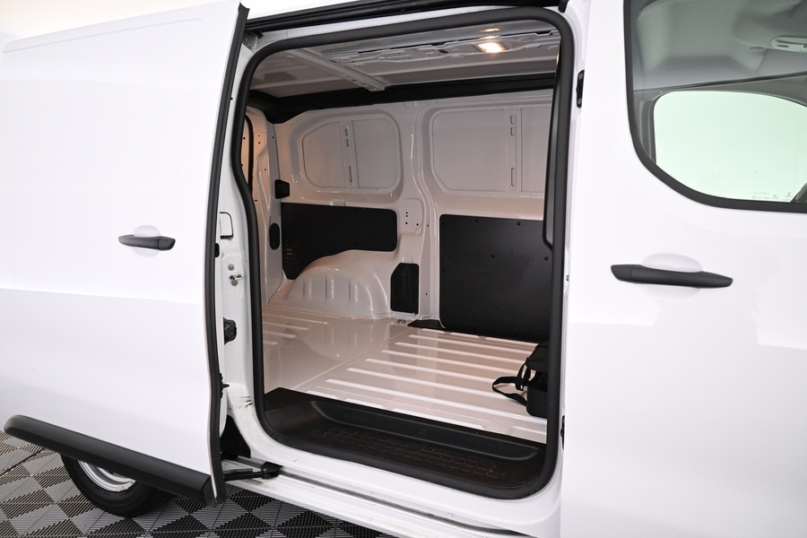 Opel Vivaro-e vaihtoauto