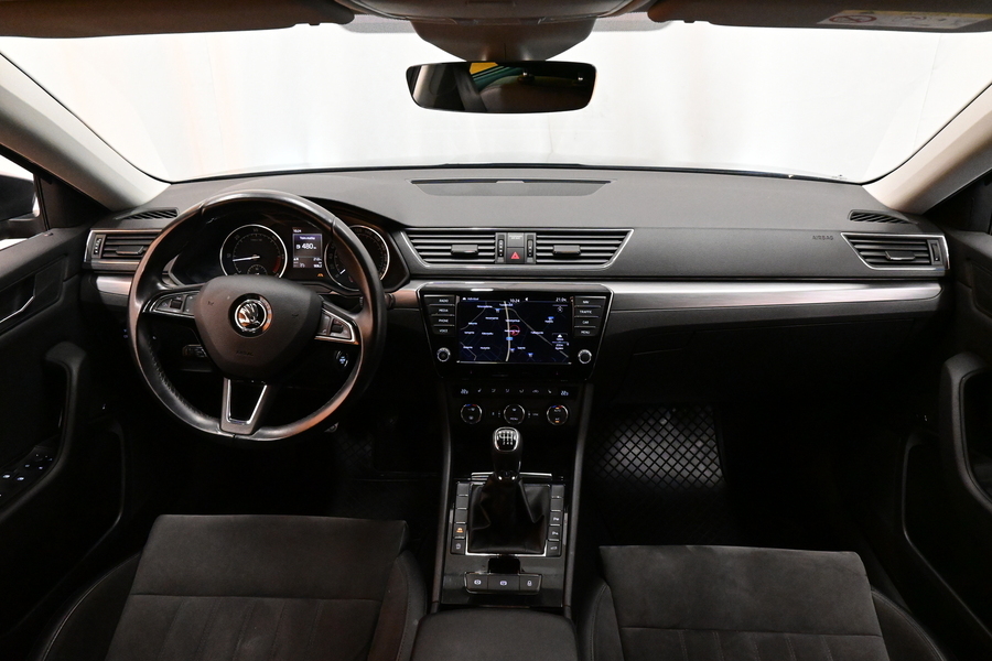 Skoda Superb vaihtoauto