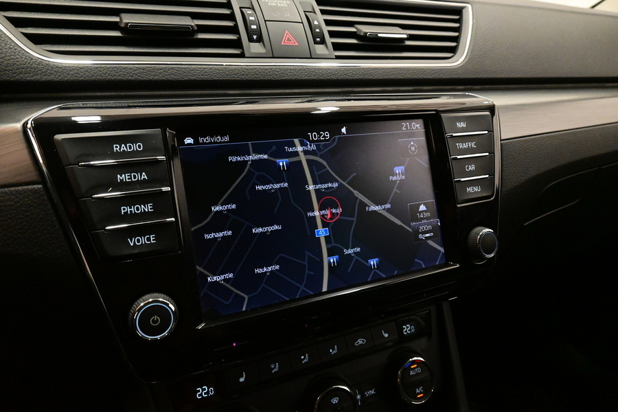 Skoda Superb vaihtoauto