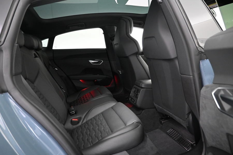 Audi e-tron GT vaihtoauto