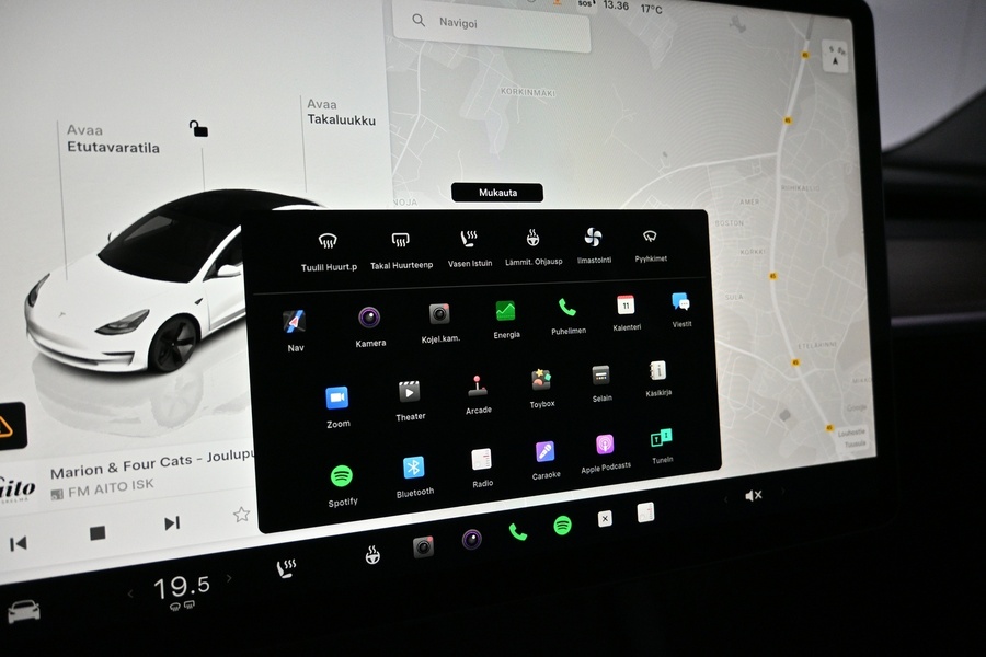 Tesla Model 3 vaihtoauto
