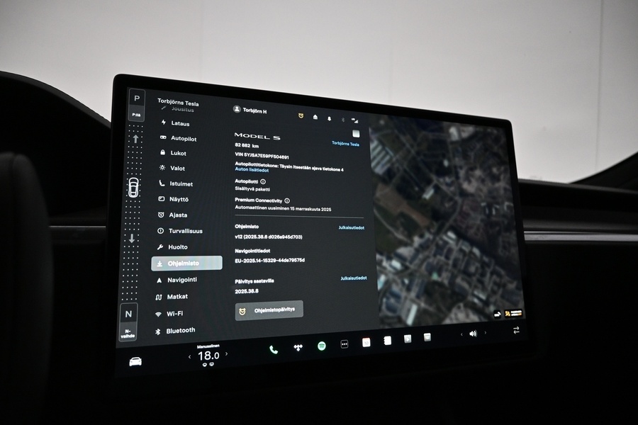 Tesla Model S vaihtoauto