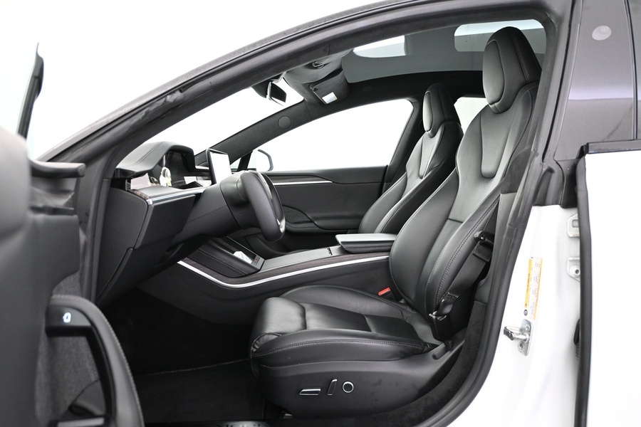 Tesla Model S vaihtoauto