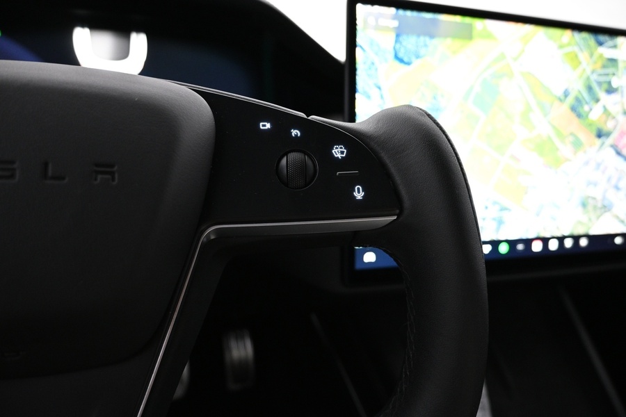 Tesla Model S vaihtoauto