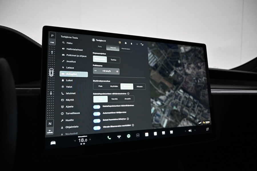 Tesla Model S vaihtoauto