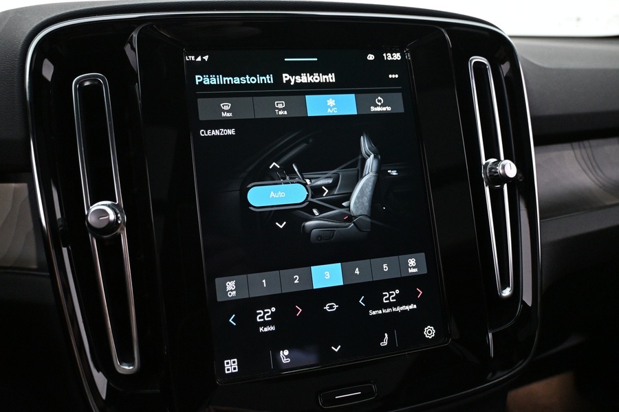 Volvo XC40 vaihtoauto