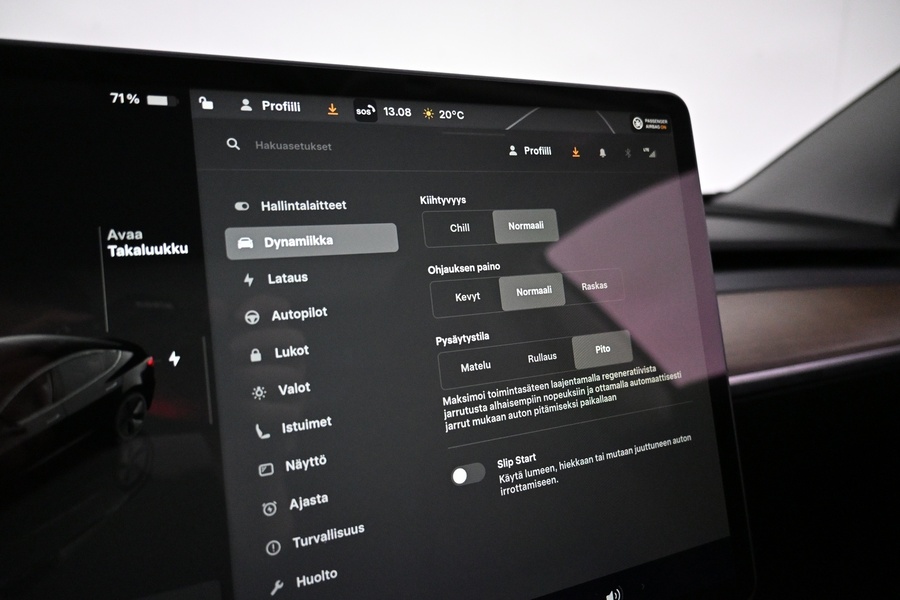 Tesla Model 3 vaihtoauto