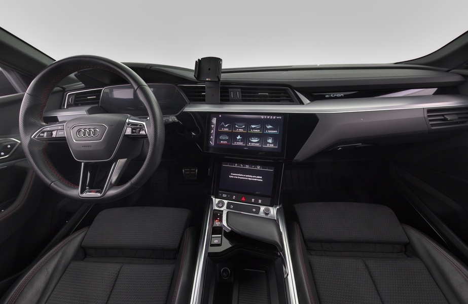Audi Q8 e-tron vaihtoauto