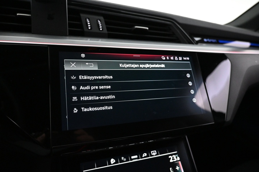 Audi Q8 e-tron vaihtoauto