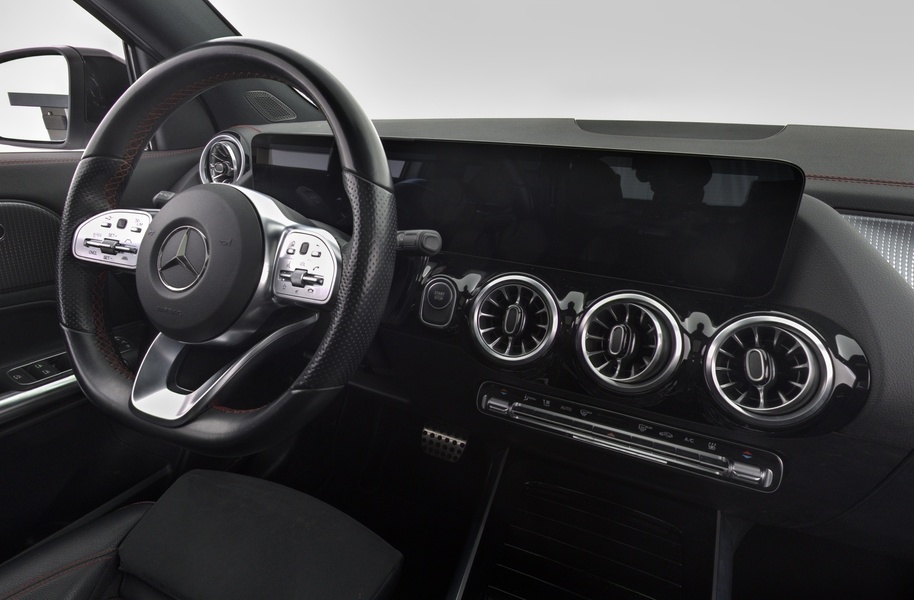 Mercedes-Benz EQA vaihtoauto