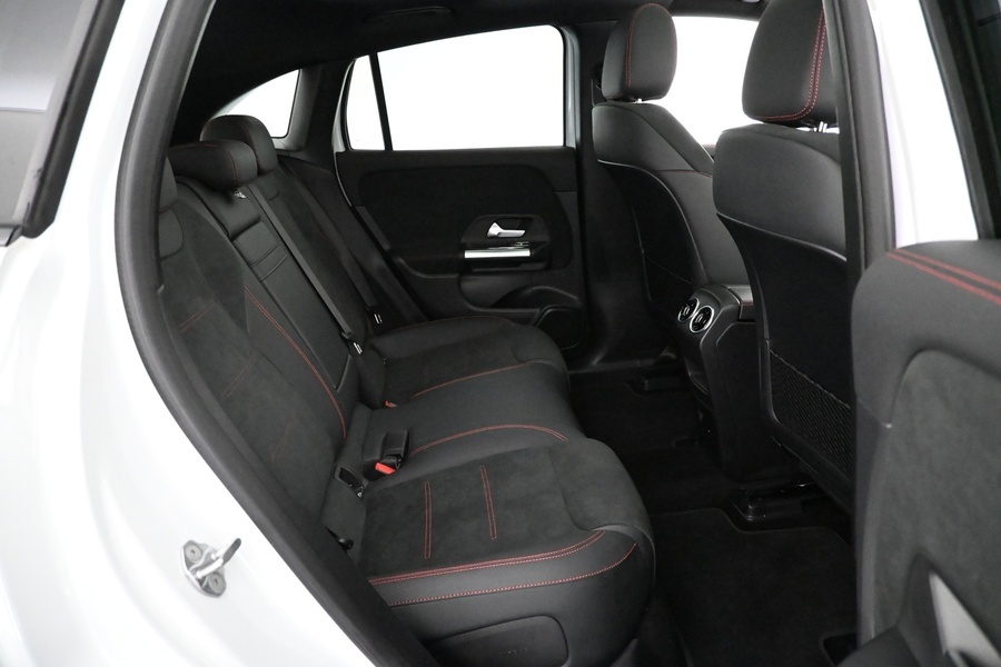 Mercedes-Benz EQA vaihtoauto