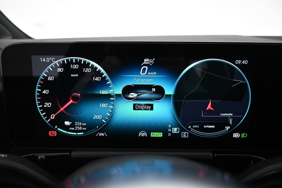 Mercedes-Benz EQA vaihtoauto