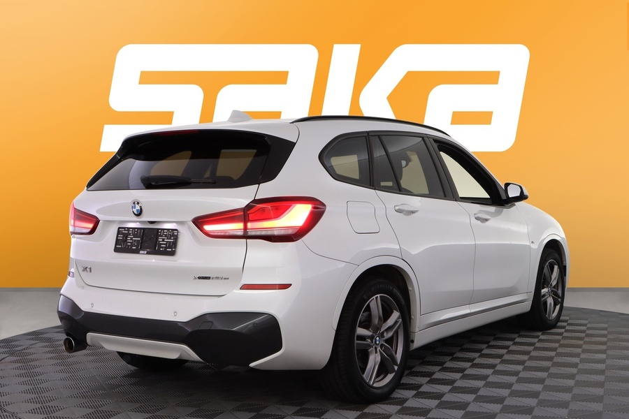 BMW X1 vaihtoauto