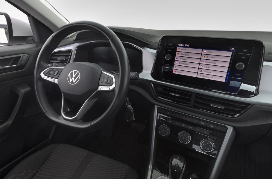 Volkswagen T-Roc vaihtoauto