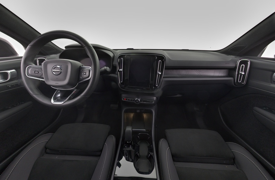 Volvo C40 vaihtoauto