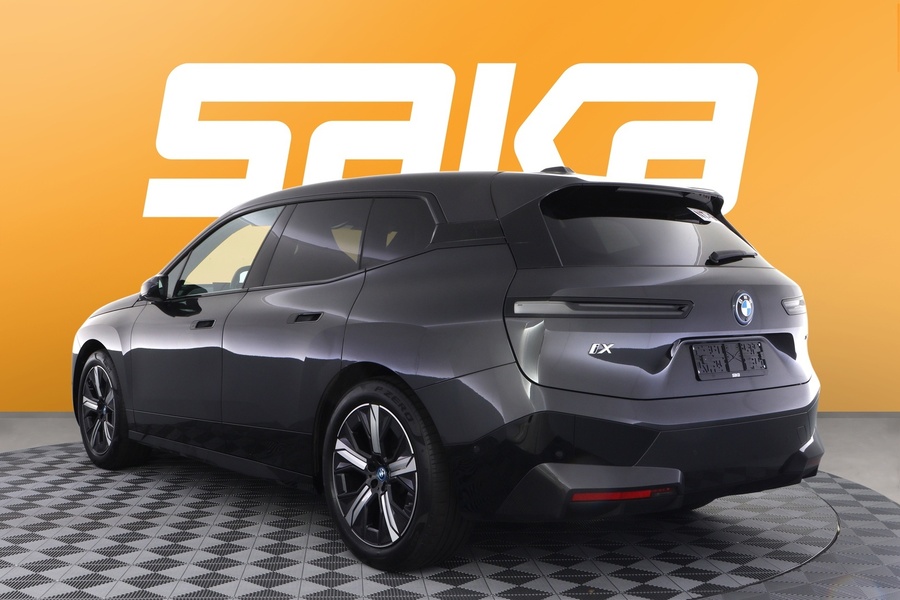 BMW iX vaihtoauto