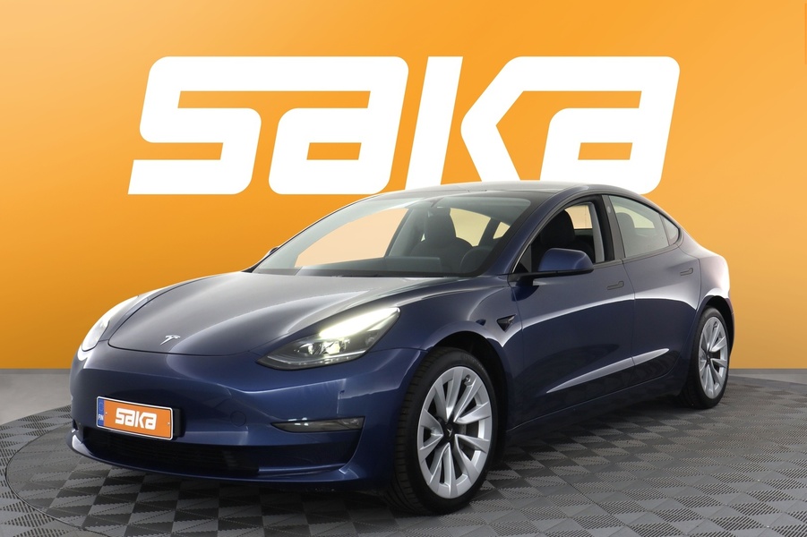 Tesla Model 3 vaihtoauto