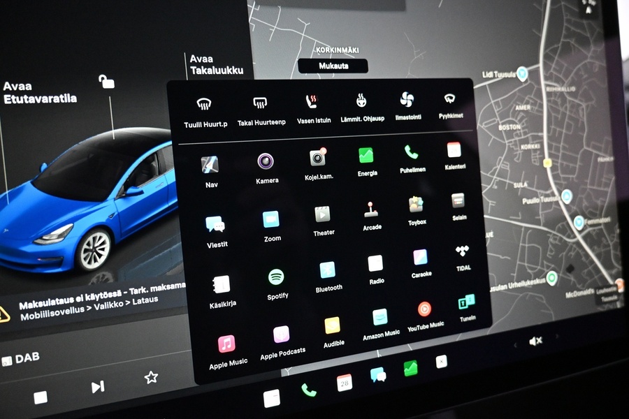 Tesla Model 3 vaihtoauto
