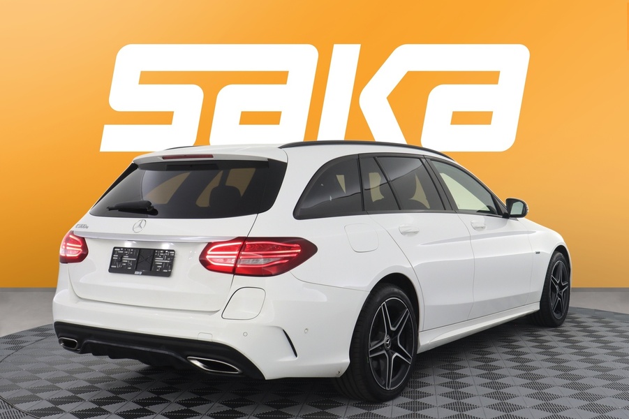 Mercedes-Benz C vaihtoauto