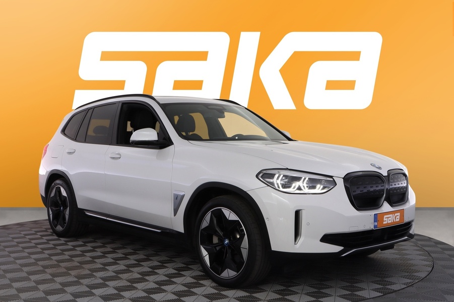 BMW iX3 vaihtoauto