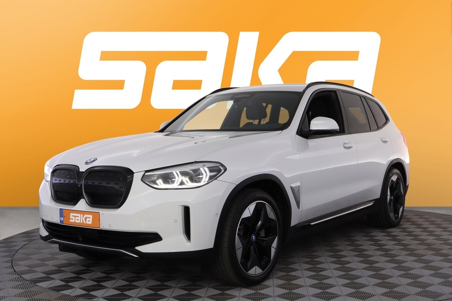 BMW iX3 vaihtoauto