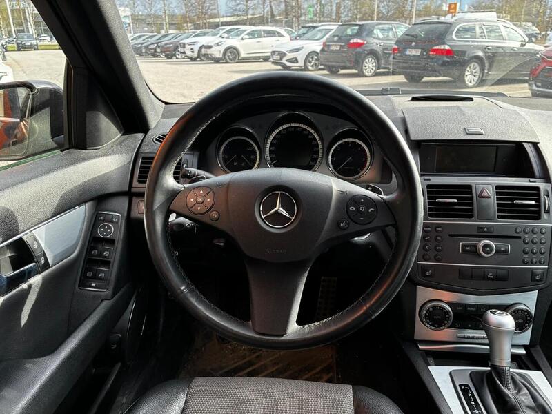 Mercedes-Benz C vaihtoauto