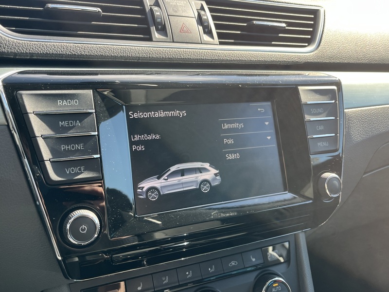Skoda Superb vaihtoauto