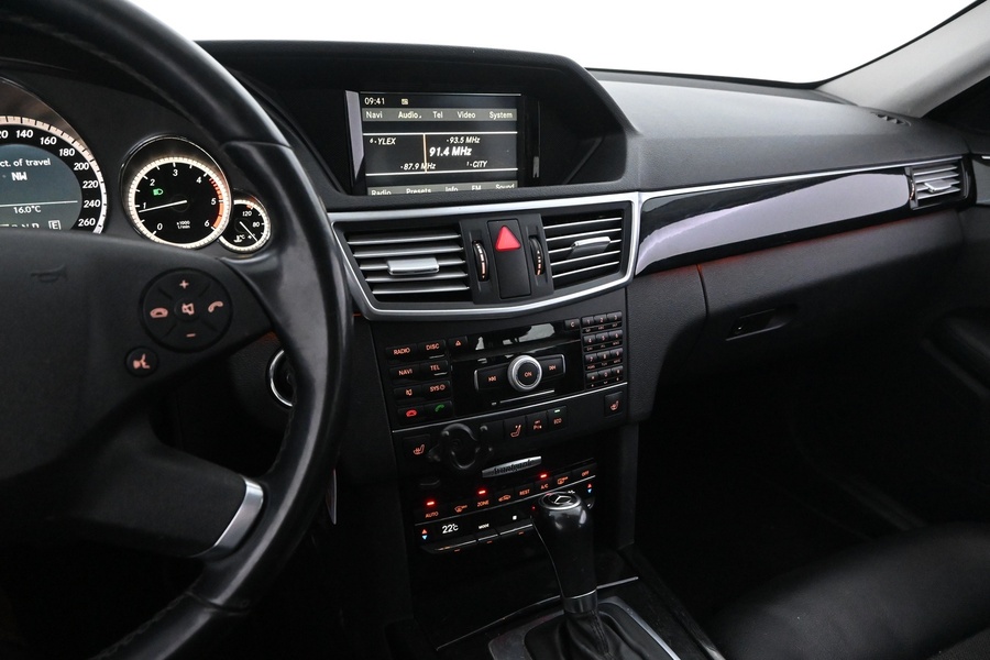 Mercedes-Benz E vaihtoauto