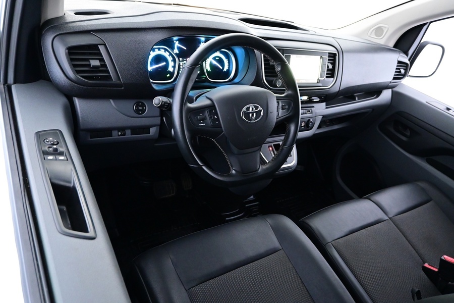 Toyota Proace EV vaihtoauto