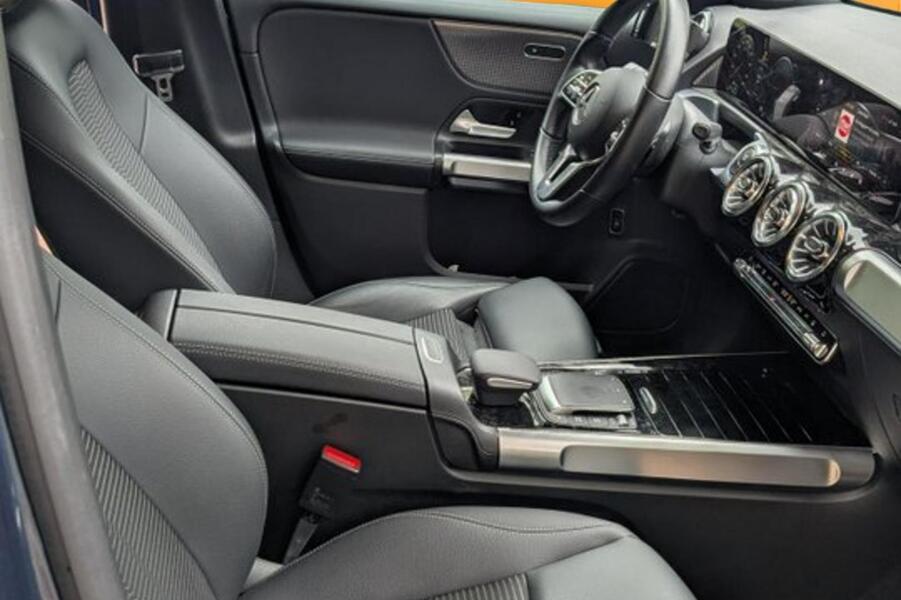 Mercedes-Benz EQB vaihtoauto