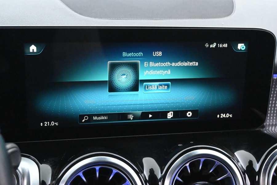 Mercedes-Benz EQB vaihtoauto