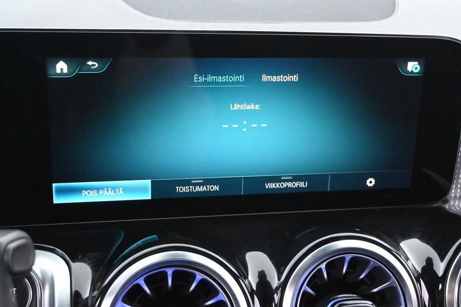 Mercedes-Benz EQB vaihtoauto