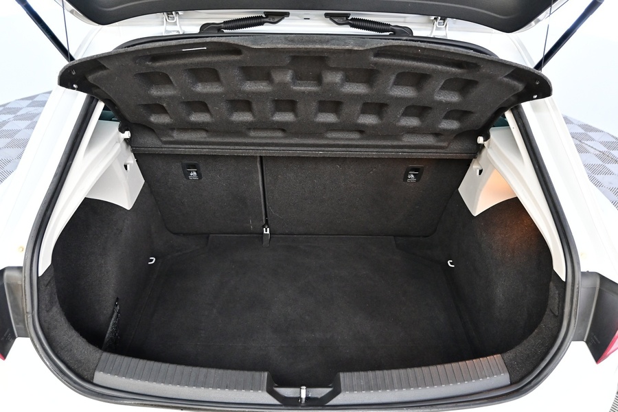 SEAT Leon vaihtoauto