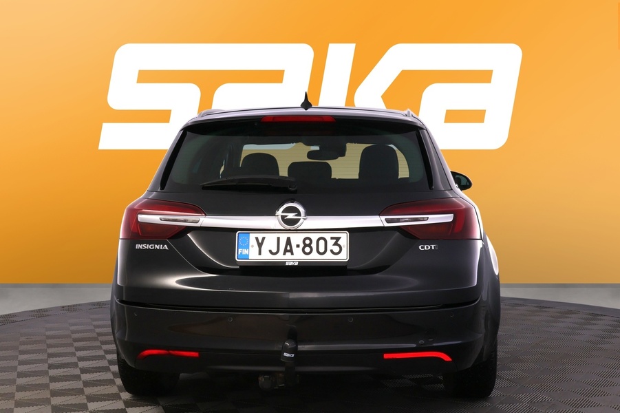 Opel Insignia vaihtoauto