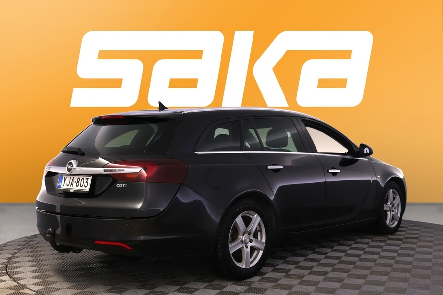 Opel Insignia vaihtoauto